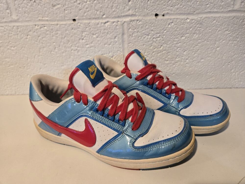 Nike Delta Lite Red/teal Womens 8 Used Fair Condition